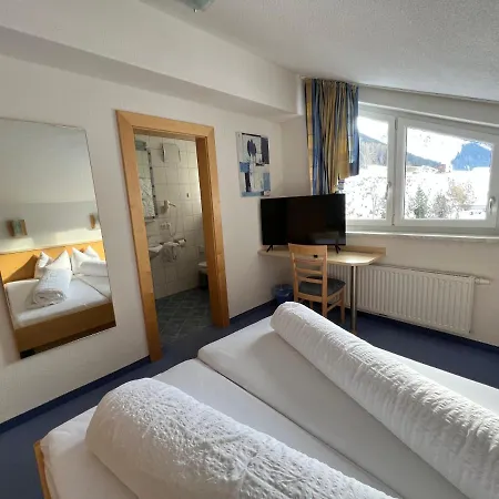 Monte Rosa Apartment Galtuer